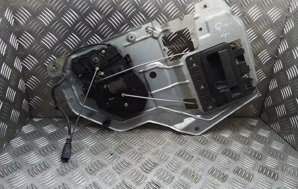 Loading door lock