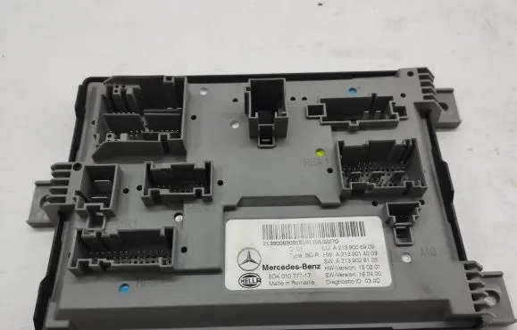 Mercedes-Benz E W213 Central body control module A2139006909 5DK01077717