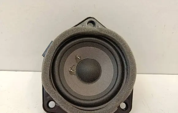 Porsche Macan (95B) Parcel shelf speaker 7PP035416B