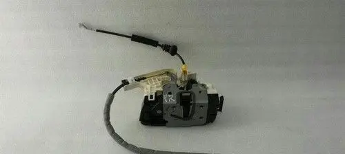 Mercedes-Benz C W204 Front door lock A2047201635