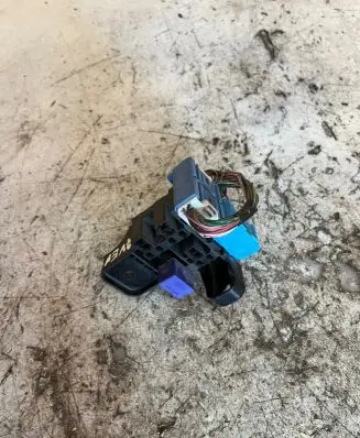 Toyota Avensis T250 Fuse module