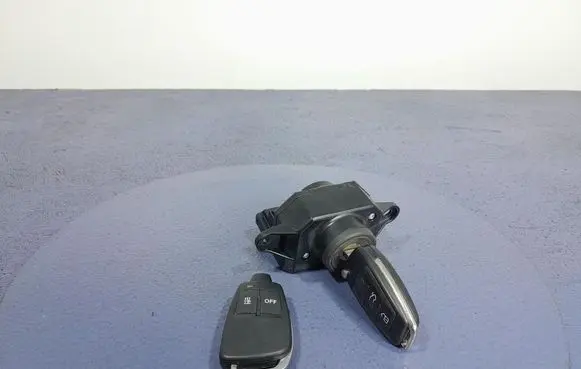 Audi A6 Allroad C5 Ignition lock 4F0909131G