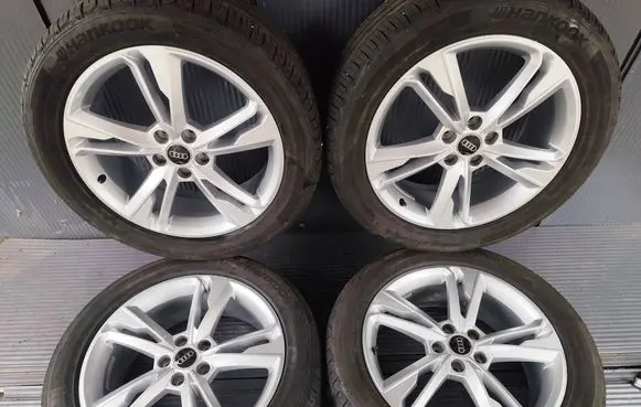 Audi Q3 F3 R19 alloy rim AUDIQ383AKOLA