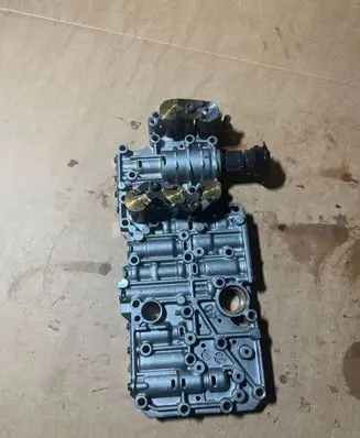 Mercedes-Benz C W203 Transfer box differential control unit R1688770901