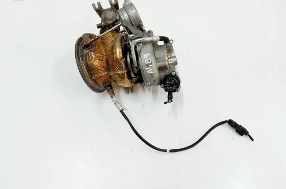 Audi A4 S4 B9 Turbo 06M145689J
