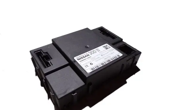 Nissan Pathfinder R51 Comfort/convenience module 284B2EB300