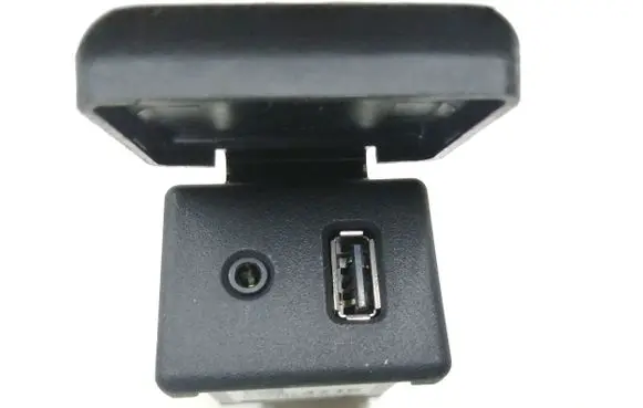 Opel Mokka USB socket connector 20874710