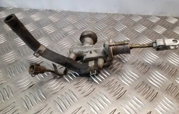 Nissan Primera Clutch master cylinder