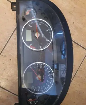 Ford Mondeo Mk III Speedometer (instrument cluster) 1s7f10841