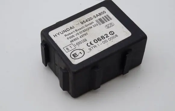 Hyundai Trajet Immobilizer control unit/module 954203A800