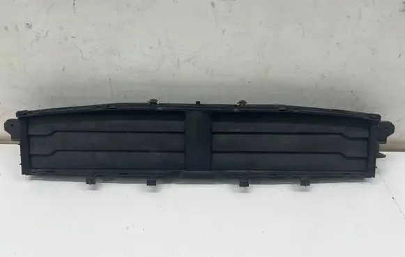Porsche Macan (95B) Intercooler air guide/duct channel 95B121608