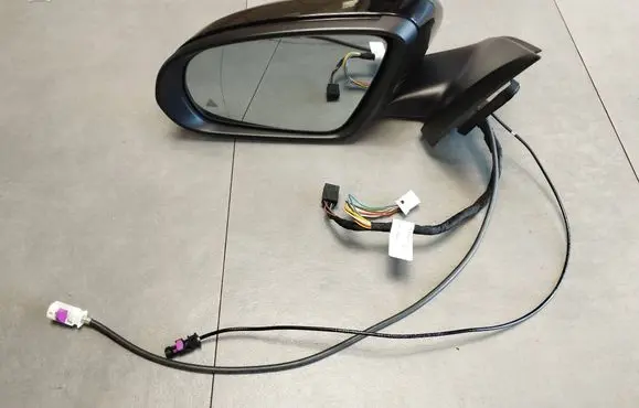 Mercedes-Benz GLC C253 Front door electric wing mirror A0998107900 20151104D081