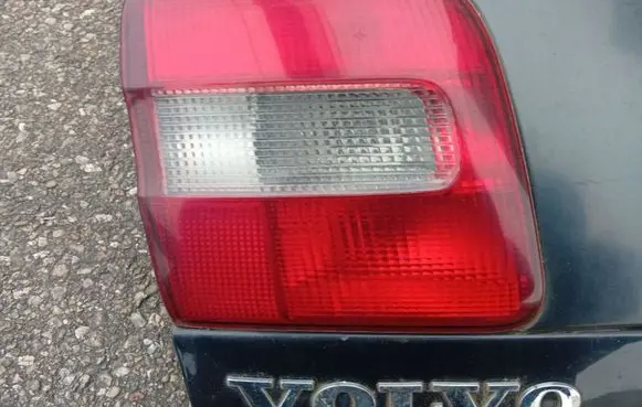 Volvo S40, V40 Tailgate rear/tail lights