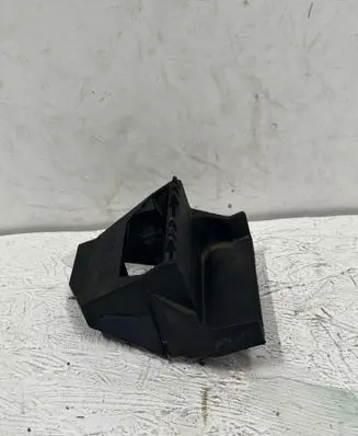 BMW 5 E39 Radiator mount bracket 17111737707
