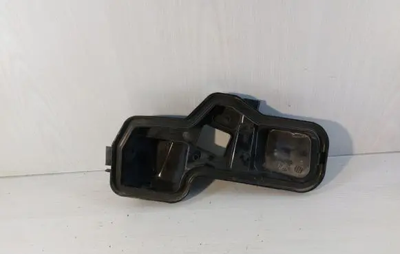 Audi A6 S6 C5 4B Headlight/headlamp dust cover 16846700