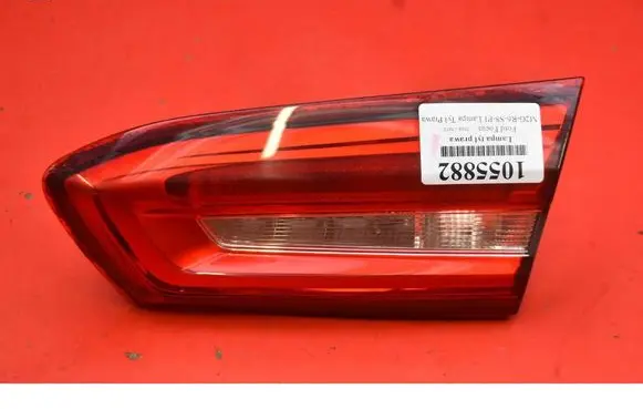 Ford Focus Rear/tail lights JX7B13A602AD