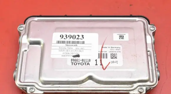 Toyota Yaris Engine control unit/module ECU 896610U110