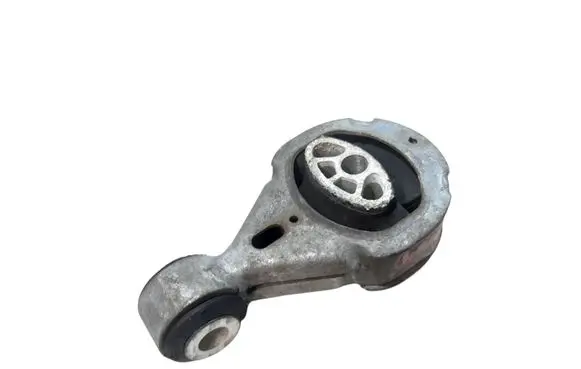 Engine mount bracket