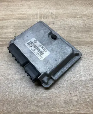 Volkswagen PASSAT B5 Engine control unit/module ECU 038906018P 0281001720