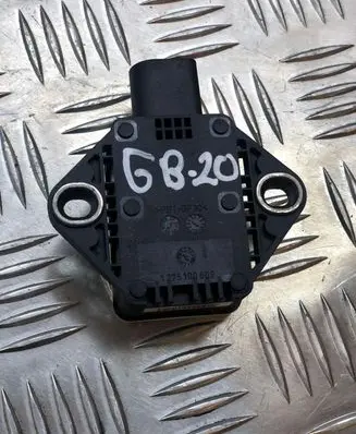Audi A4 S4 B7 8E 8H ESP acceleration yaw rate sensor 8E0907637B