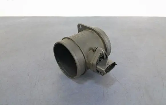 Volvo XC90 Mass air flow meter 8670114