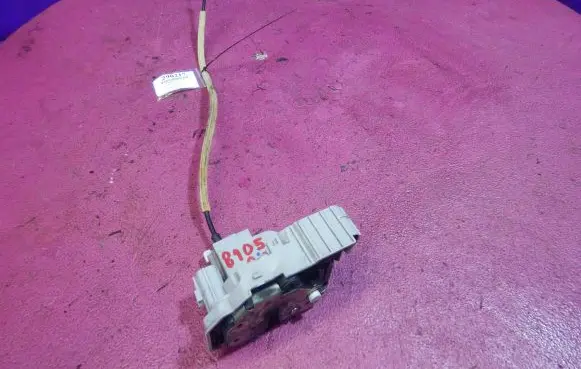 Fiat Bravo Rear door lock 51798292