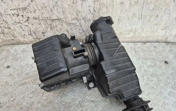 Honda Jazz Air filter box ACC71