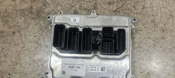 BMW 1 F20 F21 Engine control unit/module ECU 8638198 030473340 0261S11037