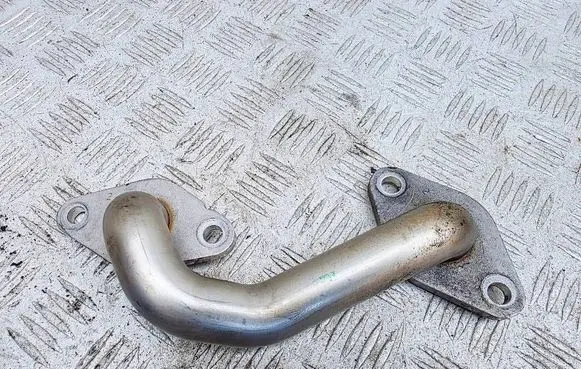 Mazda 6 EGR valve line/pipe/hose 