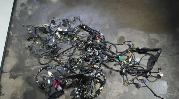 Engine installation wiring loom