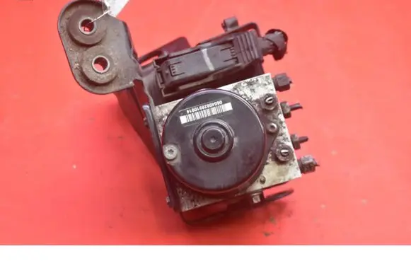 Chevrolet Cruze ABS Pump 13349239