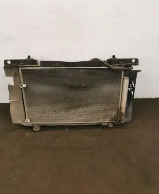 Toyota Auris 150 Radiator set 