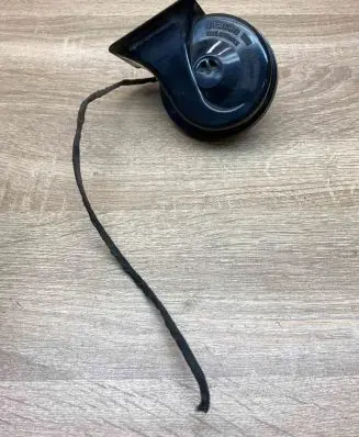 BMW 5 E60 E61 Horn signal 6935988 WithPlug
