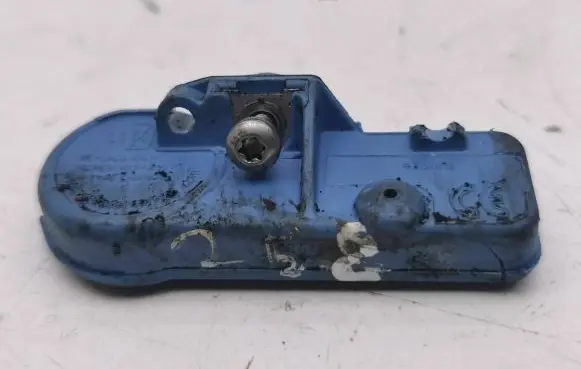 Chevrolet Trax Tire pressure sensor 22853740
