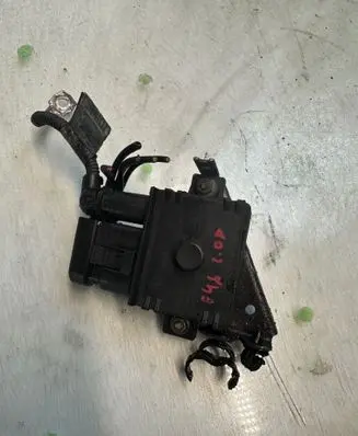 BMW 3 E46 Glow plug pre-heat relay 7786821 066703 00002548
