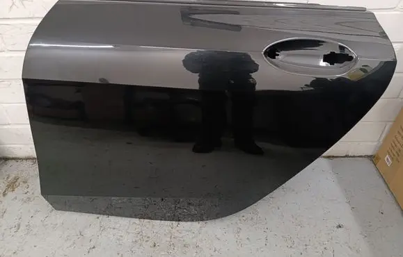 BMW 2 F44 Rear door
