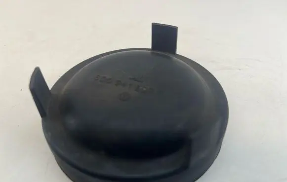 Volkswagen PASSAT CC Headlight/headlamp dust cover 6Q0941607B