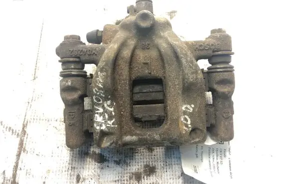 Honda CR-V Rear brake caliper