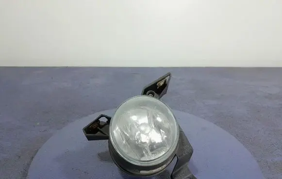 Skoda Octavia Mk2 (1Z) Front fog light 1C0941700B