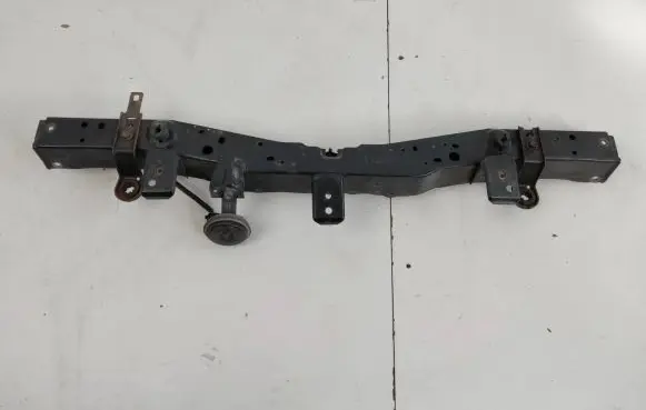 Toyota Auris 150 Top upper radiator support slam panel
