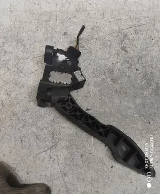 Toyota Auris 150 Accelerator throttle pedal 7811002020