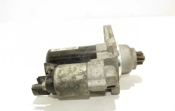 Volkswagen Golf Plus Starter motor 02z911023e