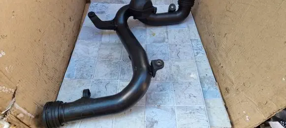 Volkswagen Golf V Intercooler hose/pipe 1K0145770B 1K0145762AF