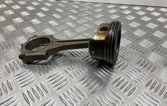 Ford Fusion II Piston with connecting rod RF8E5G6205AB