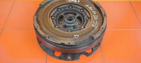 Audi A4 S4 B8 8K Dual mass flywheel CDN