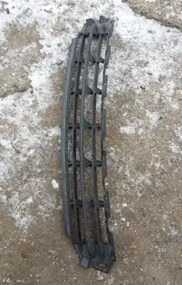 Ford Mondeo Mk III Front bumper lower grill 3s7117b968b