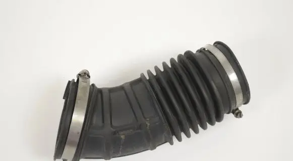 Chrysler 300 - 300C Air intake hose/pipe 0210490A