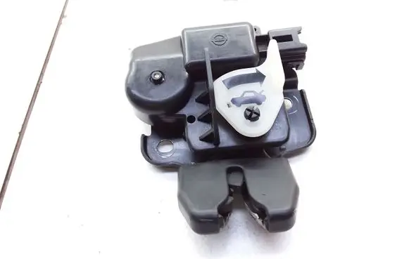 Nissan Versa Tailgate/trunk/boot lock/catch/latch