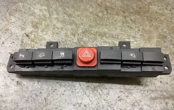 Opel Antara Hazard light switch 96673014