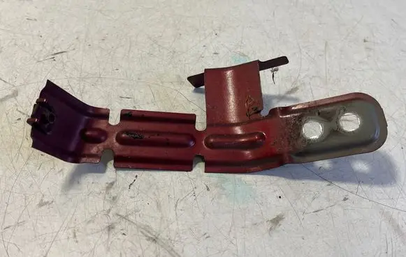BMW X3 F25 Fender mounting bracket